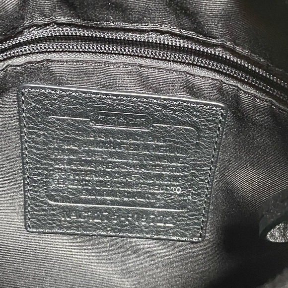 Coach Leather Crossbody ⛓ - Picture 4 of 9